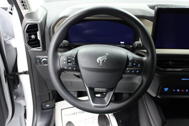 Photo of 2025 Oxford White Ford Bronco Sport