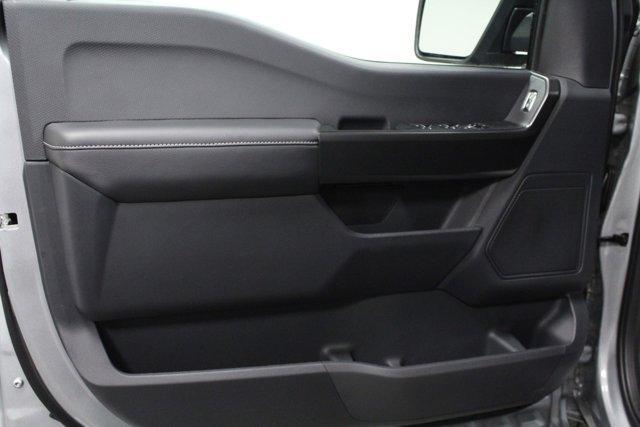 Photo of 2025 Iconic Silver Metallic Ford F-150