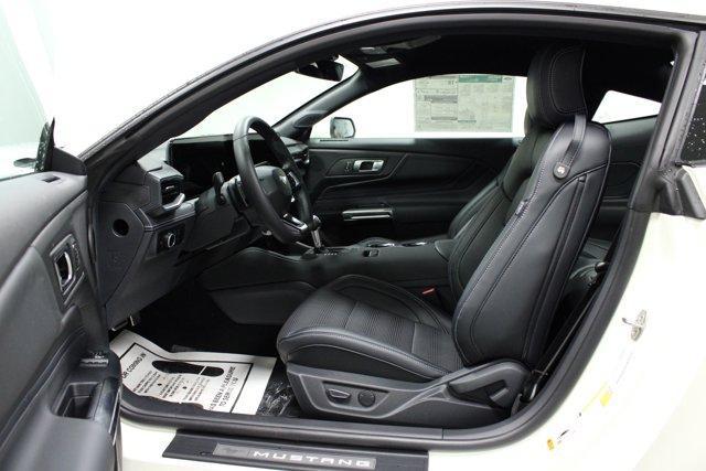 Photo of 2025 Wimbledon White Ford Mustang