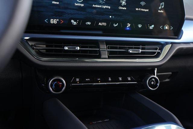 Photo of 2025 Black Chevrolet Equinox EV