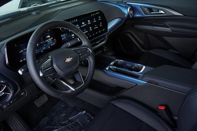 Photo of 2025 Black Chevrolet Equinox EV