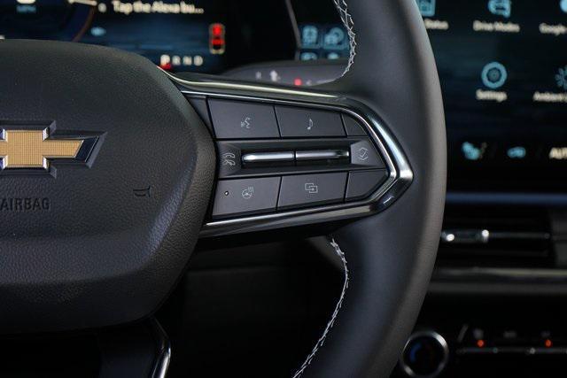Photo of 2025 Black Chevrolet Equinox EV