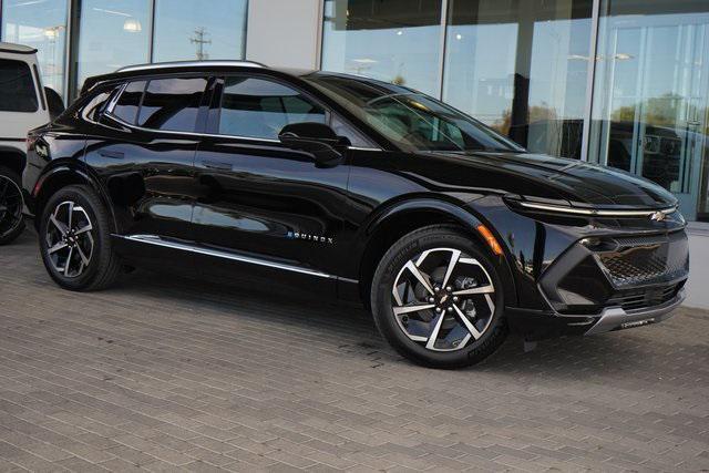 Photo of 2025 Black Chevrolet Equinox EV
