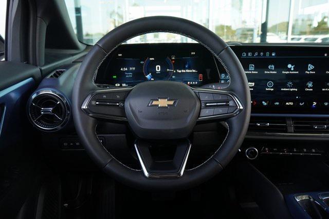 Photo of 2025 Black Chevrolet Equinox EV