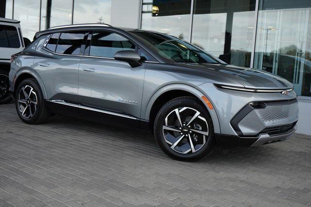 Photo of 2025 Sterling Gray Metallic Chevrolet Equinox EV