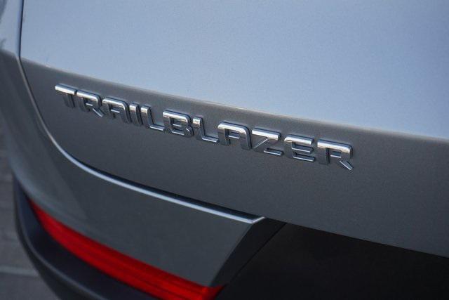 Photo of 2023 Sterling Gray Metallic Chevrolet Trailblazer