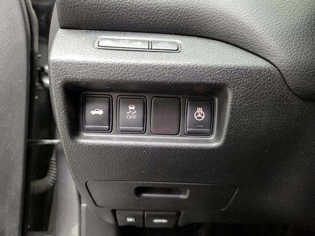 Photo of 2016 Gray Nissan Altima