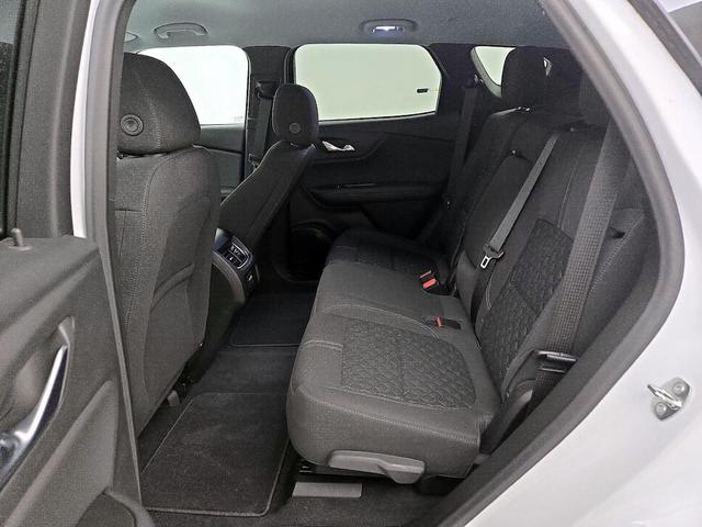 Photo of 2022 White Chevrolet Blazer