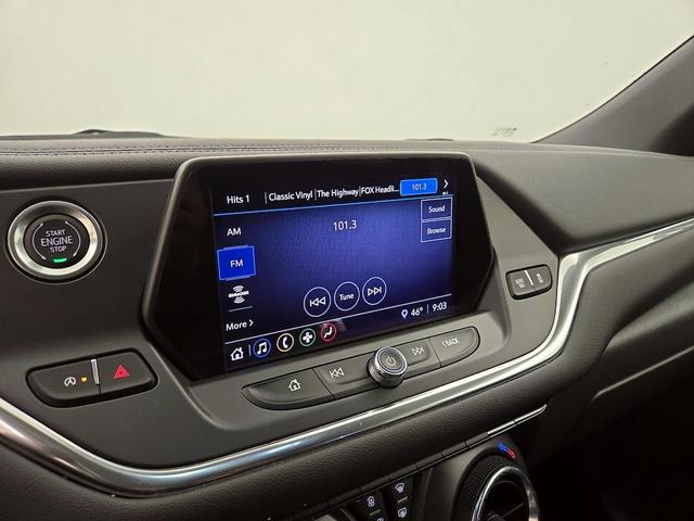Photo of 2022 White Chevrolet Blazer