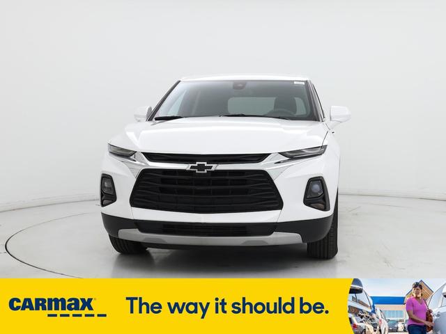 Photo of 2022 White Chevrolet Blazer