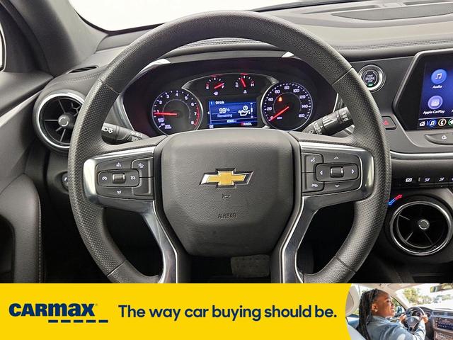 Photo of 2022 White Chevrolet Blazer