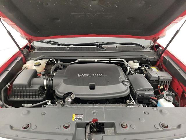 Photo of 2019 Red GMC Canyon