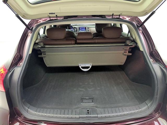 Photo of 2014 Burgundy INFINITI QX50