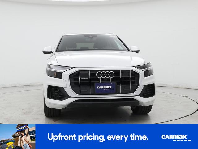 Photo of 2019 White Audi Q8