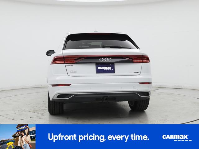 Photo of 2019 White Audi Q8