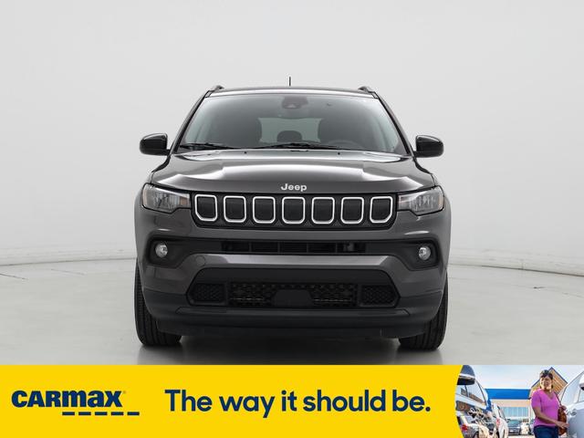 Photo of 2022 Gray Jeep Compass