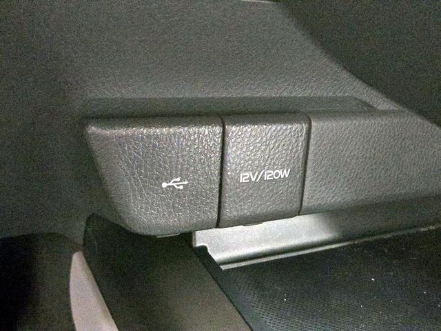 Photo of 2023 Black Toyota Camry