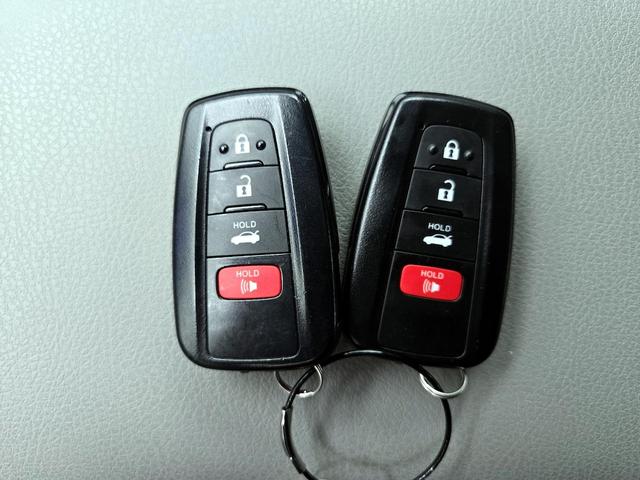 Photo of 2023 Black Toyota Camry