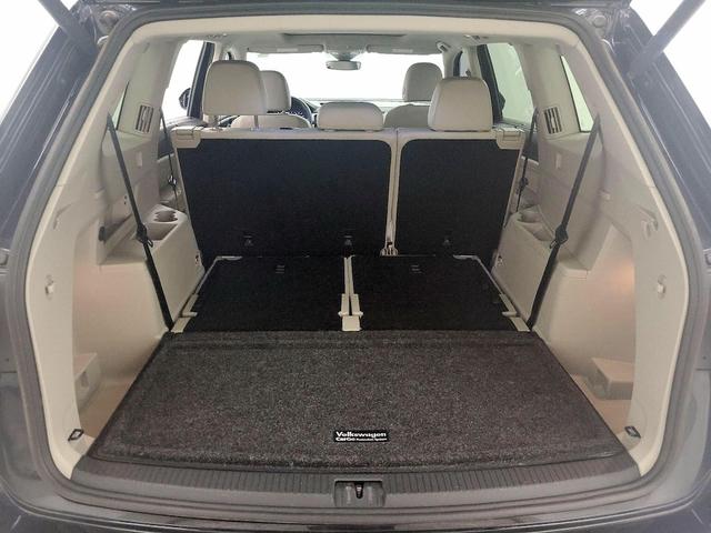 Photo of 2022 Black Volkswagen Atlas