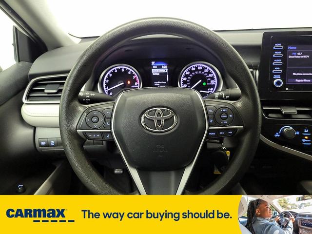 Photo of 2021 White Toyota Camry