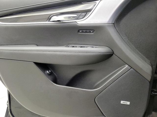 Photo of 2023 Black Cadillac XT6