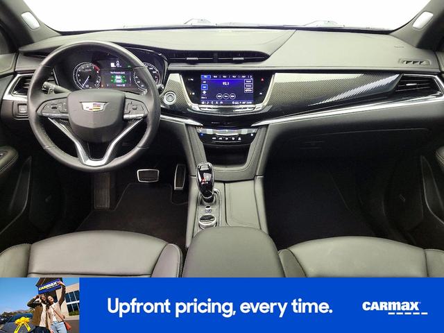 Photo of 2023 Black Cadillac XT6