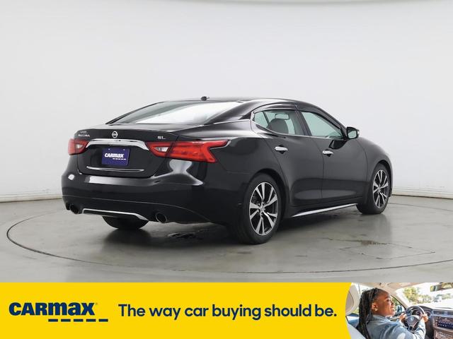 Photo of 2017 Black Nissan Maxima