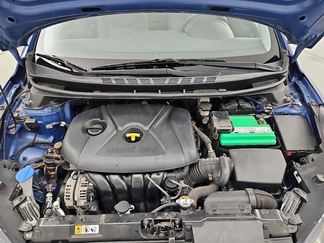 Photo of 2016 Blue Hyundai ELANTRA