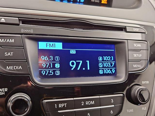 Photo of 2016 Blue Hyundai ELANTRA
