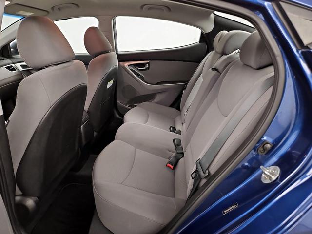 Photo of 2016 Blue Hyundai ELANTRA