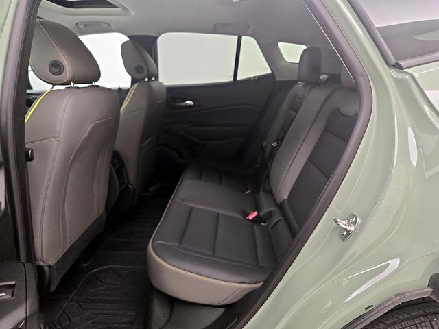 Photo of 2024 Green Chevrolet Trax