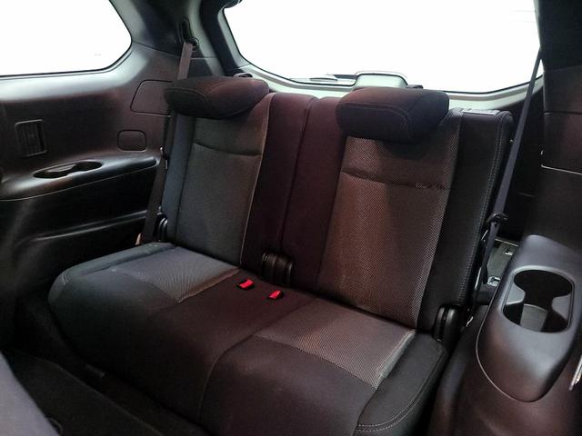 Photo of 2018 Red Nissan Pathfinder