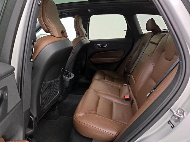 Photo of 2021 Silver Volvo XC60