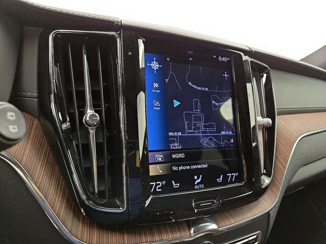Photo of 2021 Silver Volvo XC60