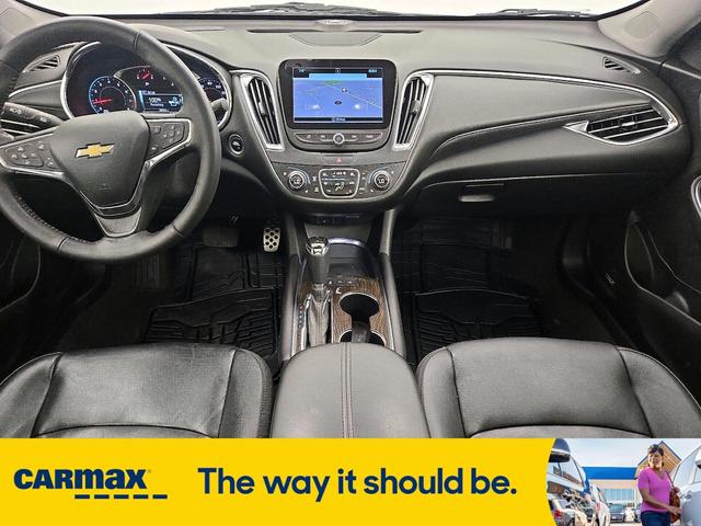 Photo of 2017 Silver Chevrolet Malibu