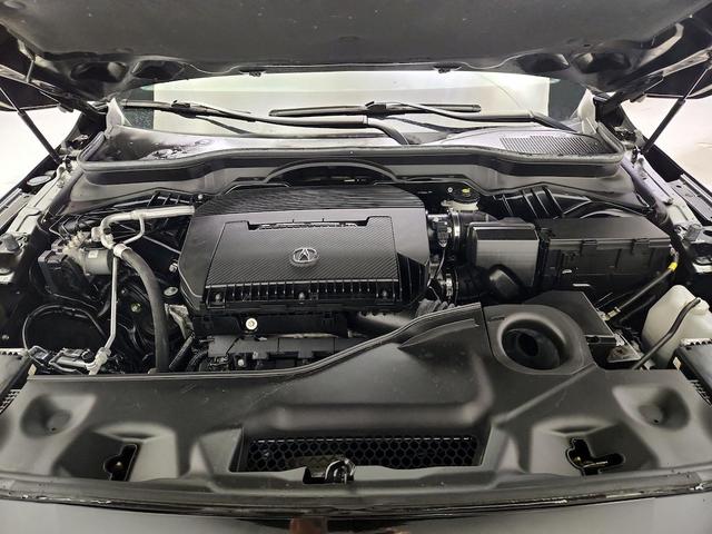 Photo of 2022 Black Acura MDX