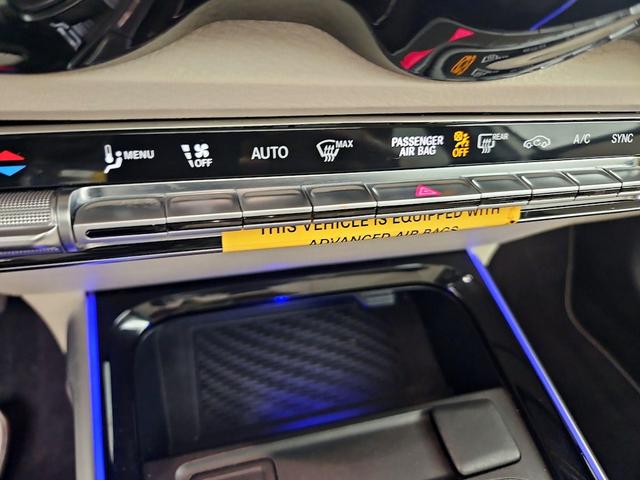 Photo of 2022 White Mercedes-Benz GLB 250