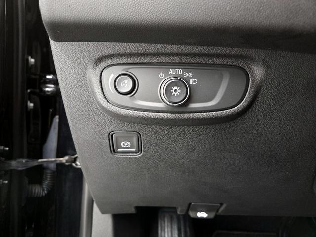 Photo of 2021 Black GMC Terrain