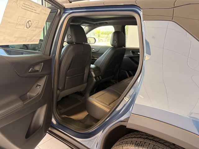 Photo of 2026 Lakeshore Blue Metallic Chevrolet Equinox