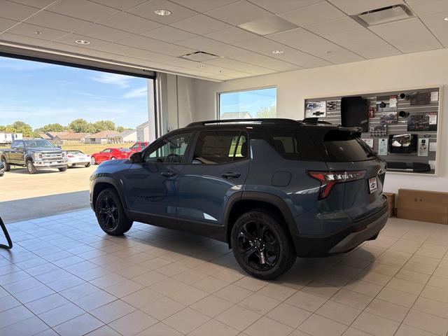 Photo of 2026 Lakeshore Blue Metallic Chevrolet Equinox