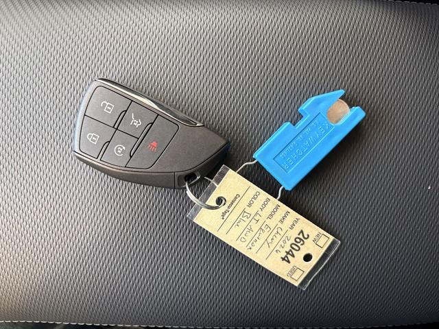 Photo of 2026 Lakeshore Blue Metallic Chevrolet Equinox