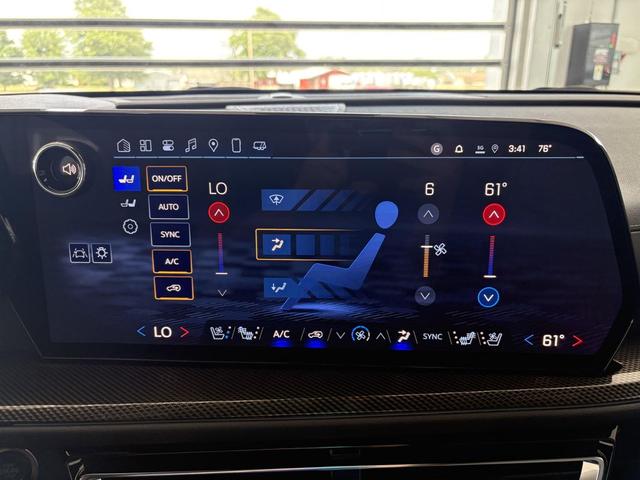 Photo of 2025 Radiant Red Tintcoat Chevrolet Traverse