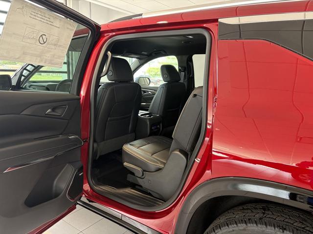 Photo of 2025 Radiant Red Tintcoat Chevrolet Traverse