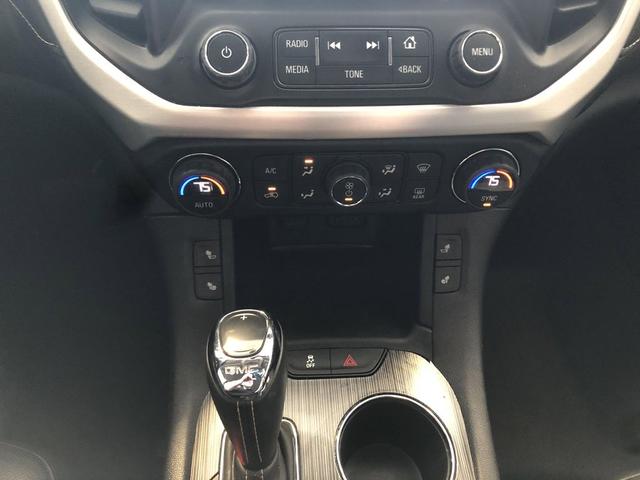 Photo of 2019 Summit White GMC Acadia