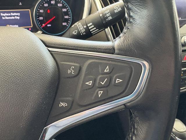 Photo of 2019 Iridescent Pearl Tricoat Chevrolet Equinox