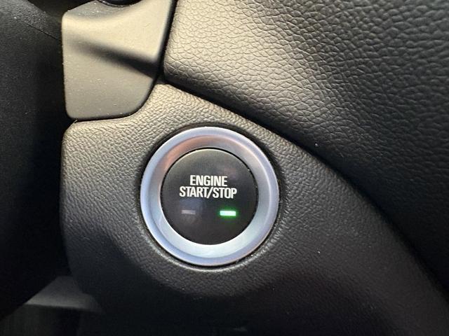 Photo of 2019 Iridescent Pearl Tricoat Chevrolet Equinox