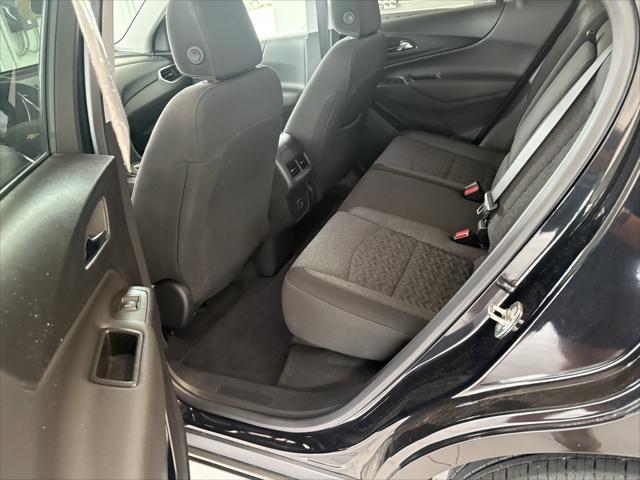 Photo of 2024 Mosaic Black Metallic Chevrolet Equinox