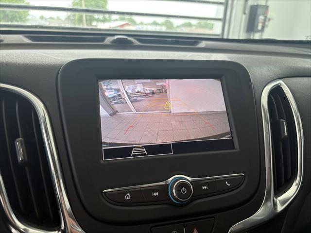Photo of 2024 Mosaic Black Metallic Chevrolet Equinox