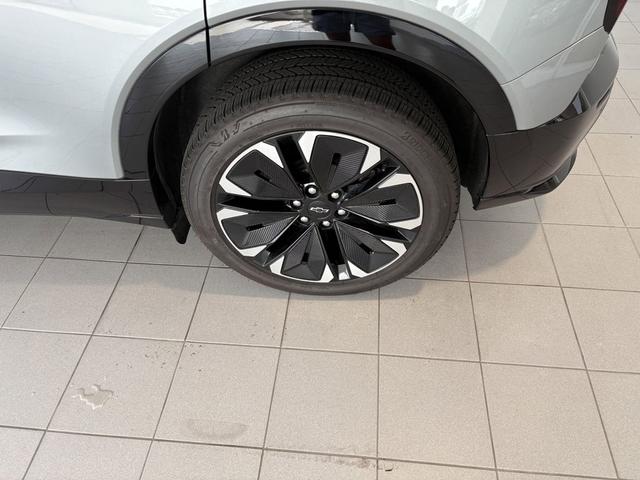 Photo of 2025 Sterling Gray Metallic Chevrolet Blazer EV