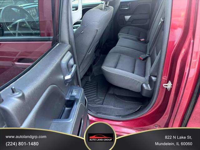 Photo of 2018 Red Chevrolet Silverado 1500